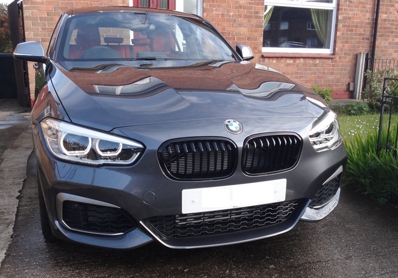 FAST EMS Pair GLOSS BLACK GRILLS for BMW 1 SERIES F20 F21 15-ON LCI ...